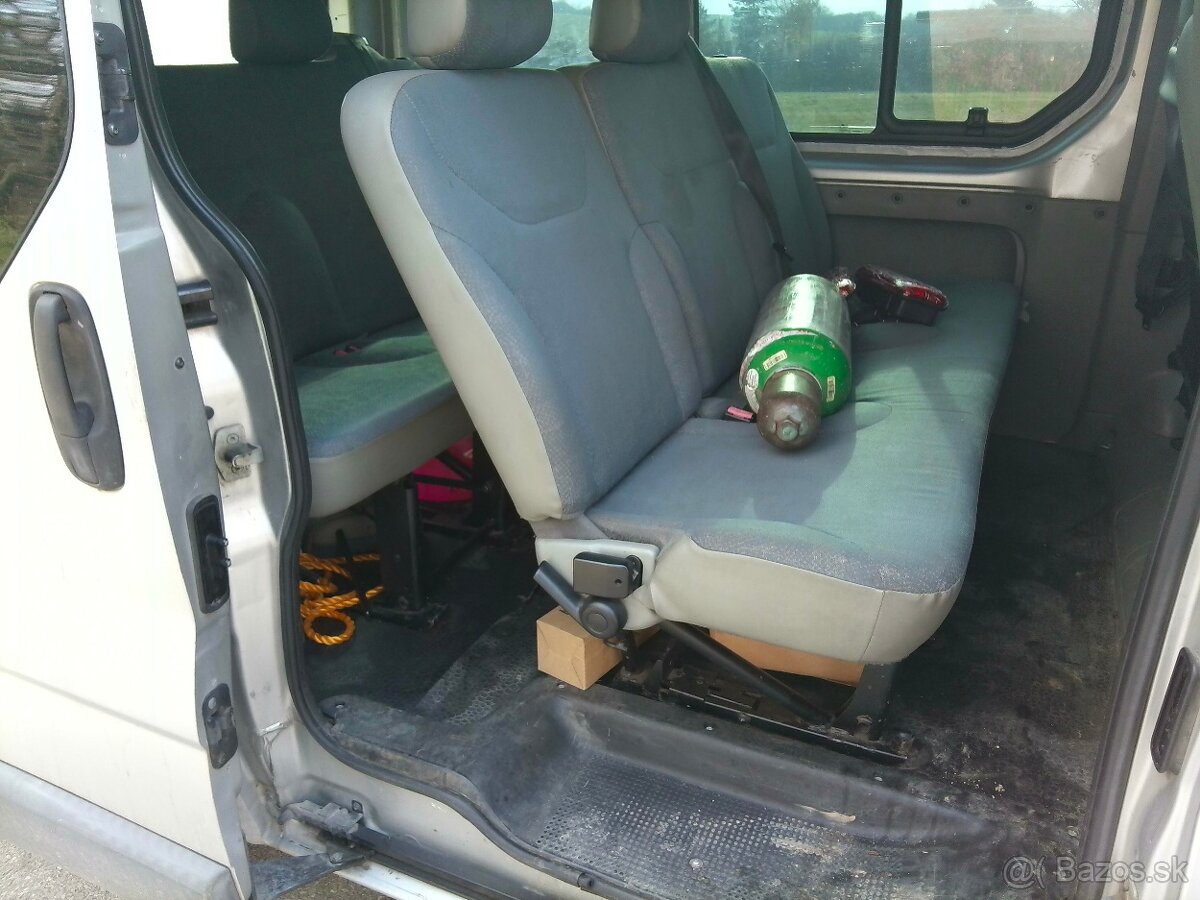 Nissan Primastar, 2004r, 9 miest, TK a EK do 08. 07.27r - 6