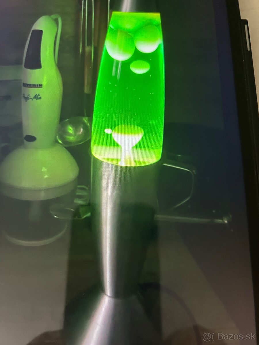Predaj retro lávovej lampy a baterky - 6