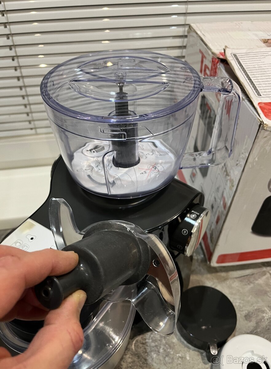 Tefal WIZZO QB319838 1000W kuchynský robot - 6