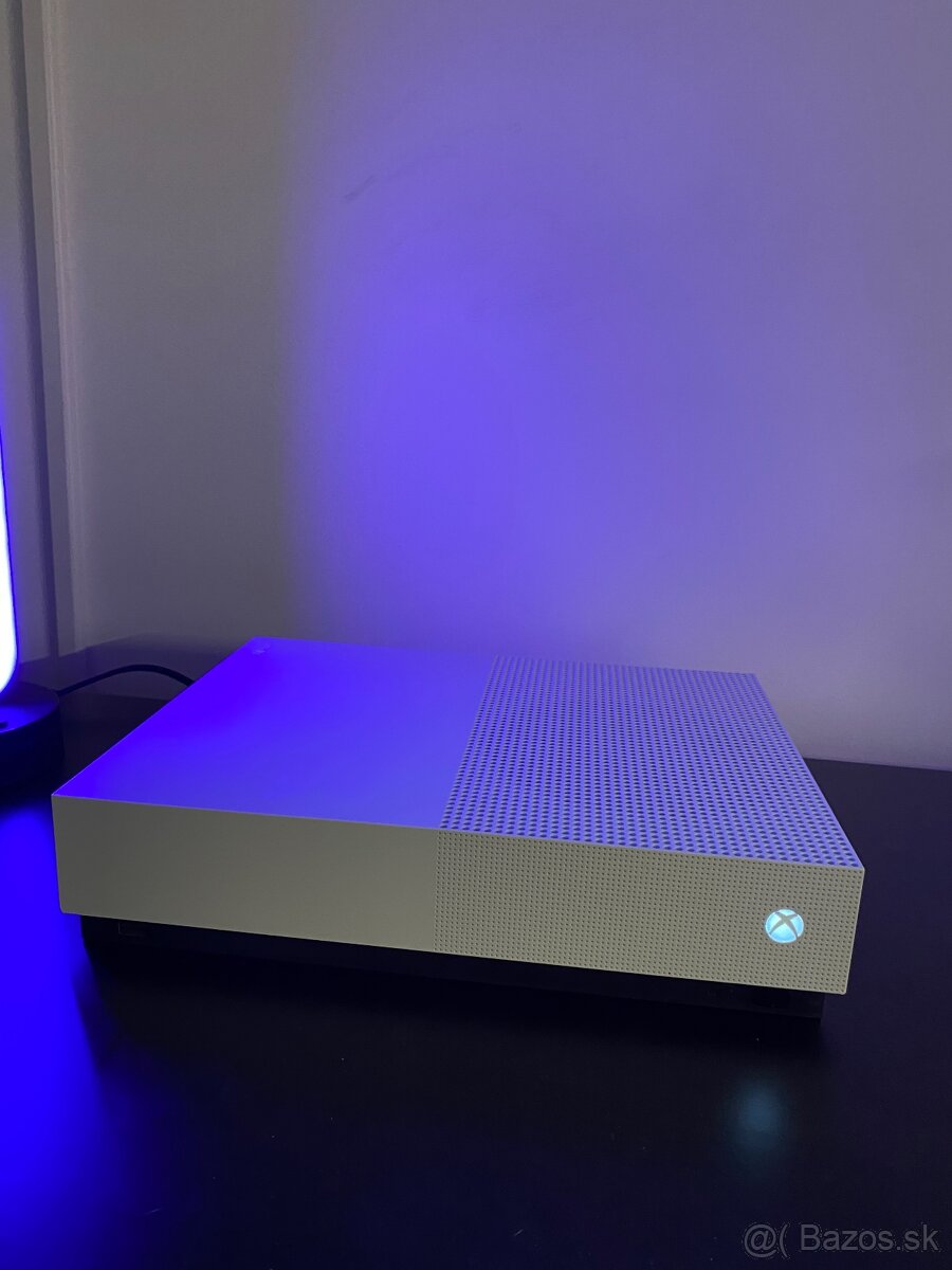 Xbox one s 1TB digitál verzia - 6