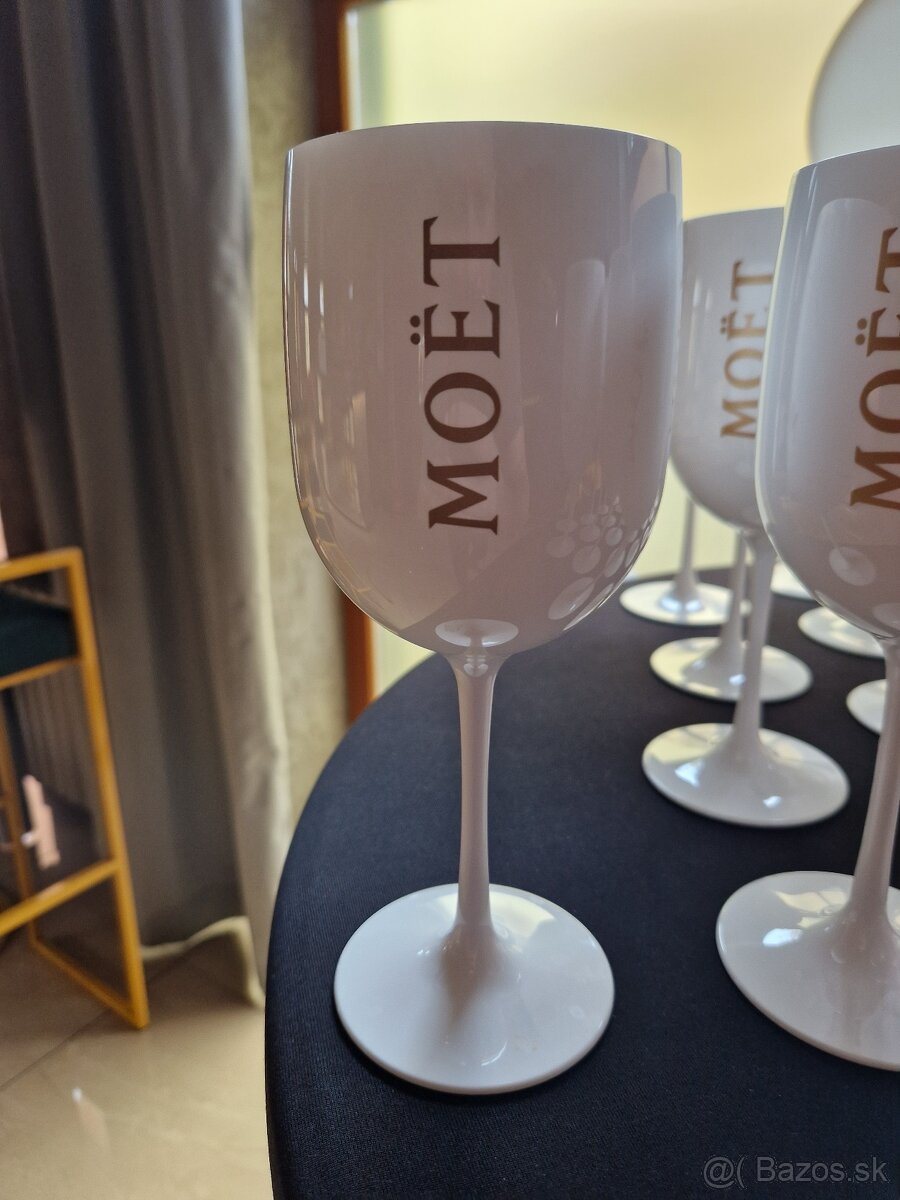 Predám biele štýlové poháre MOËT & CHANDON - 6