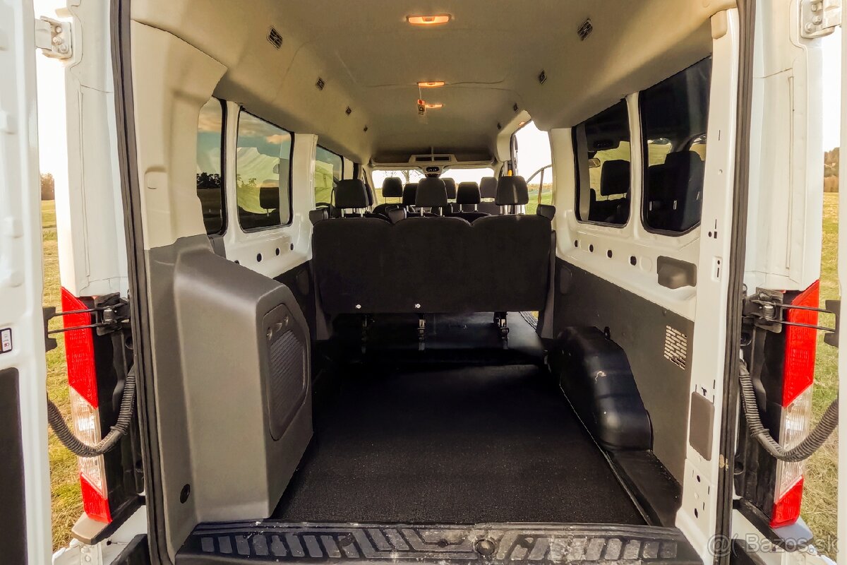 Prenájom Ford Transit L3H2 - 6