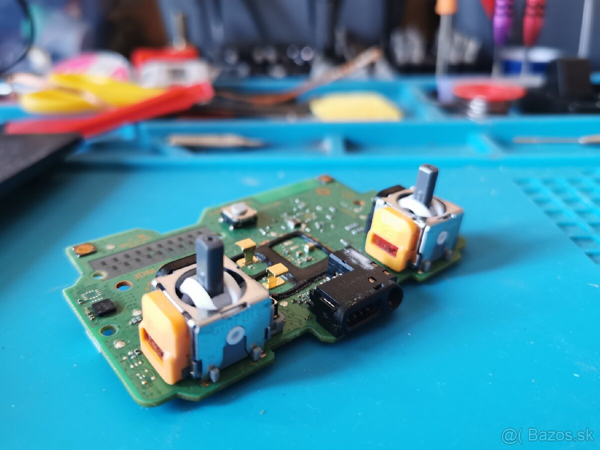 PS4 Ovládač Sony Dualshock V2 (Hall potenciometre) - 6