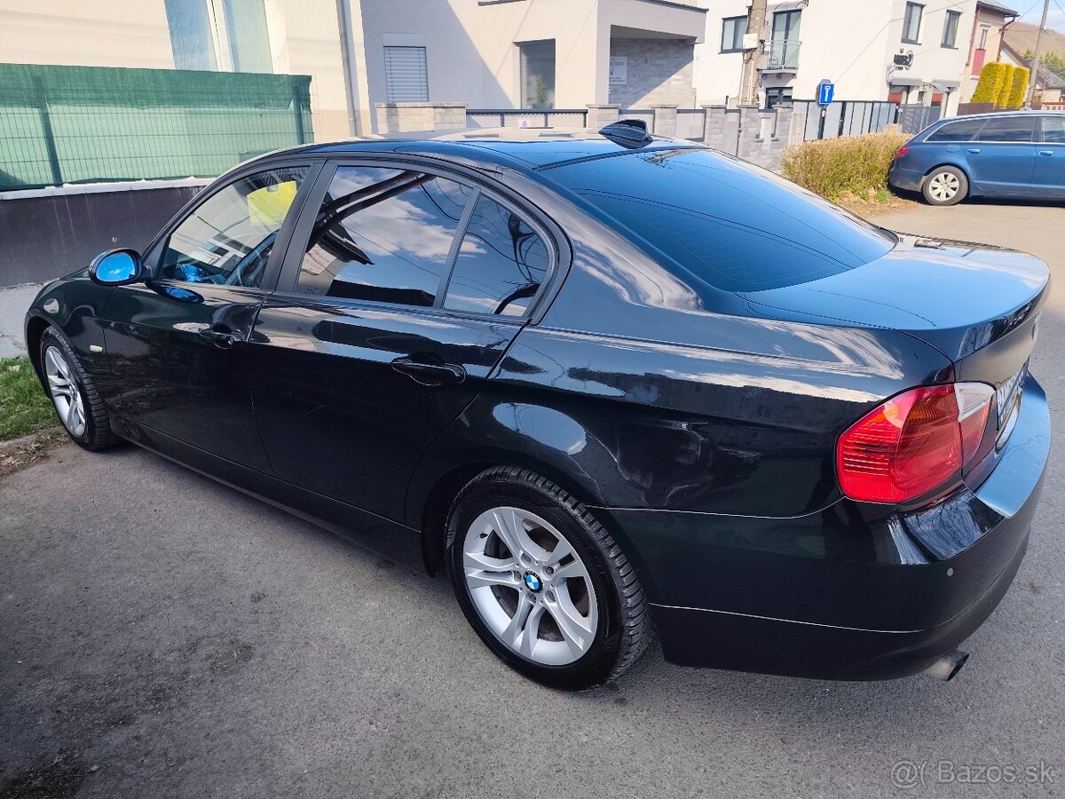 Predám BMW 320D - 6