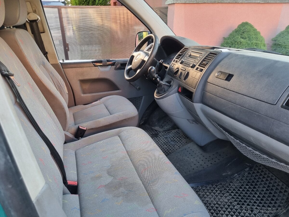 VW TRANSPORTER T5 1.9 TDi ROK-2007 - 6