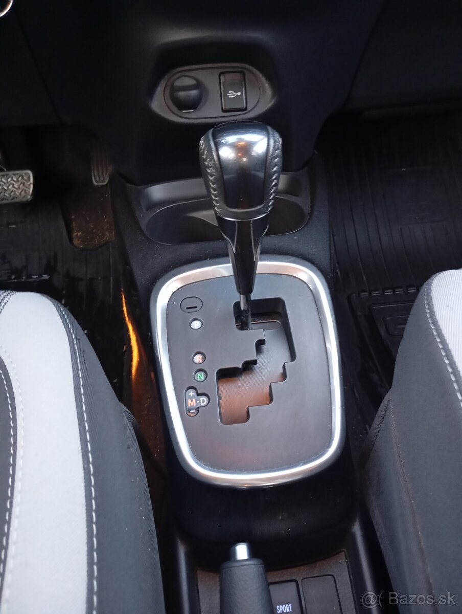 Toyota Yaris Y20 - automat - 6