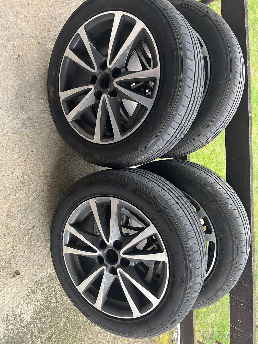 Toyota avensis kombi 2.0 91 kW chip na 110 kw - 6