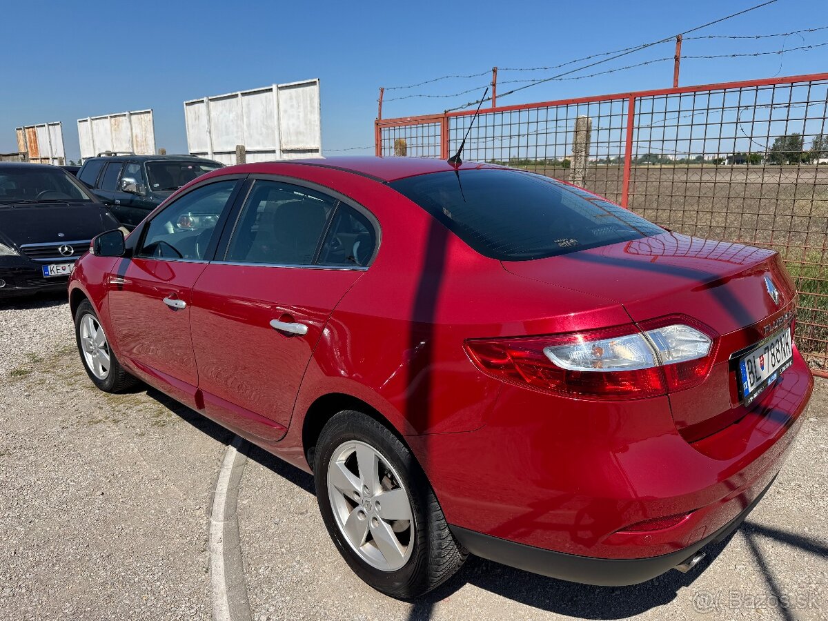 Renault fluence 1.6i - 6