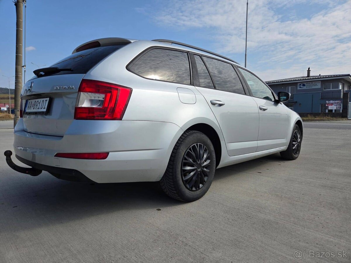 Škoda Octavia Combi 1.6TDI 81kW, NAVI - 6