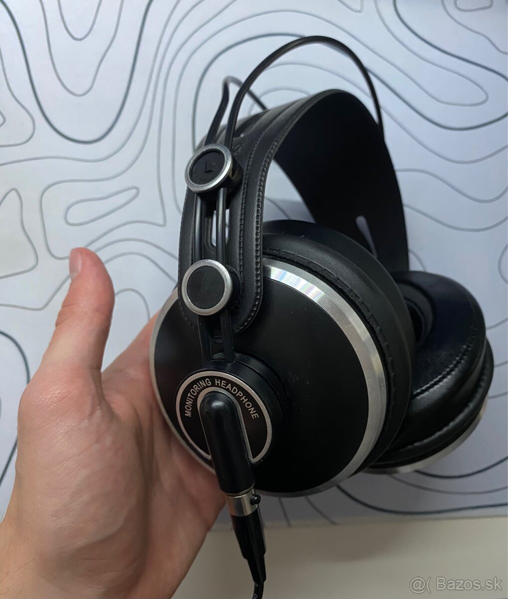 Štúdiový mikrofón + zvukovka atď. - 6