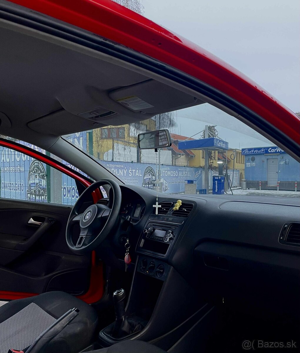 Volkswagen Polo - 6