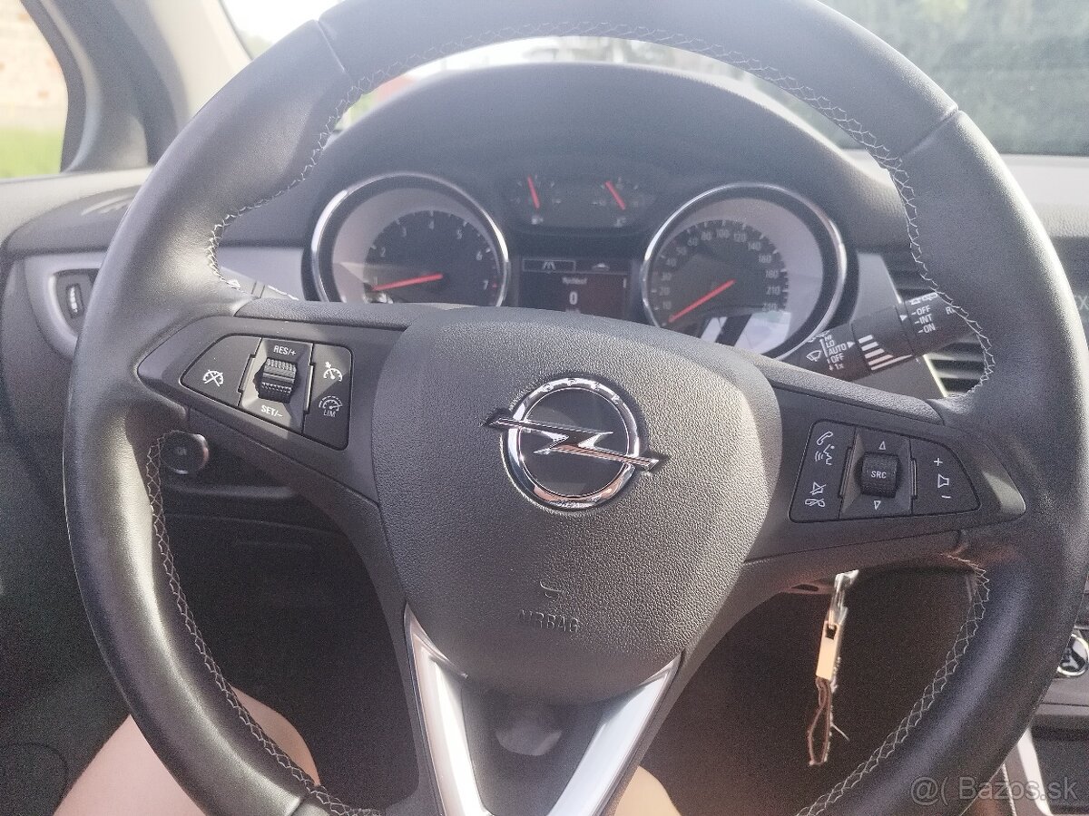 Opel Astra ST 1,4Turbo 92kW - 6