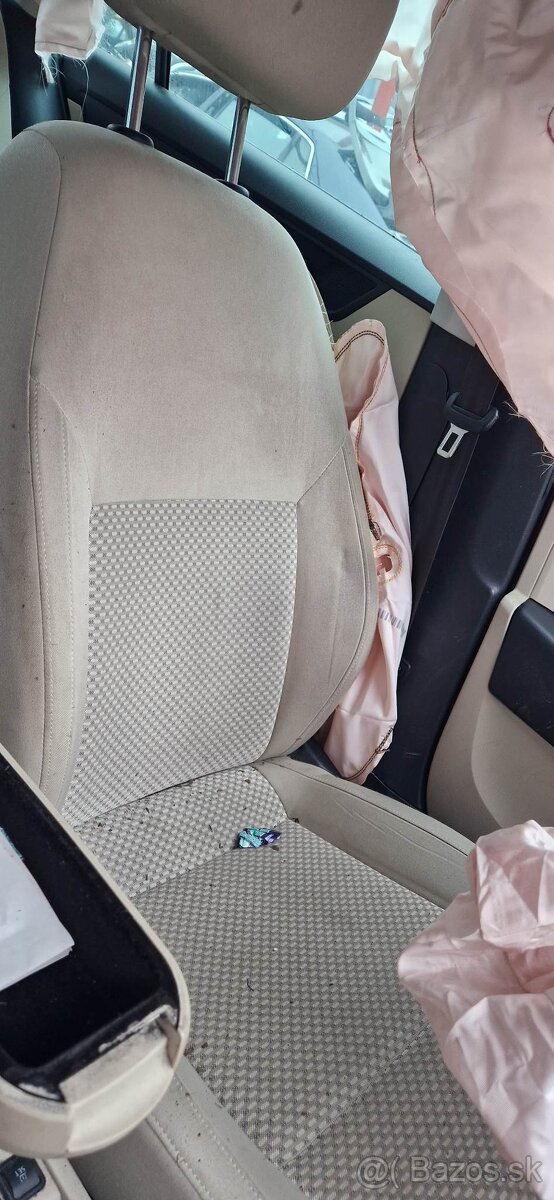 Seat Toledo 1,4TFSi 90kw - 6