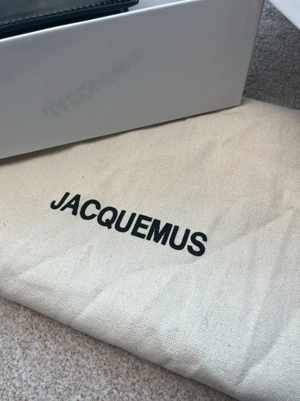 Jacquemus Le Chiquito Handbag - Black - 6