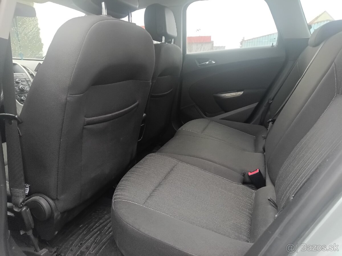 Opel Astra 1.7 CDTi Combi - 6