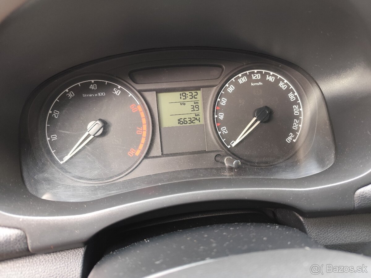 Škoda Fabia 2, 1,2HTP, 2009,klima - 6