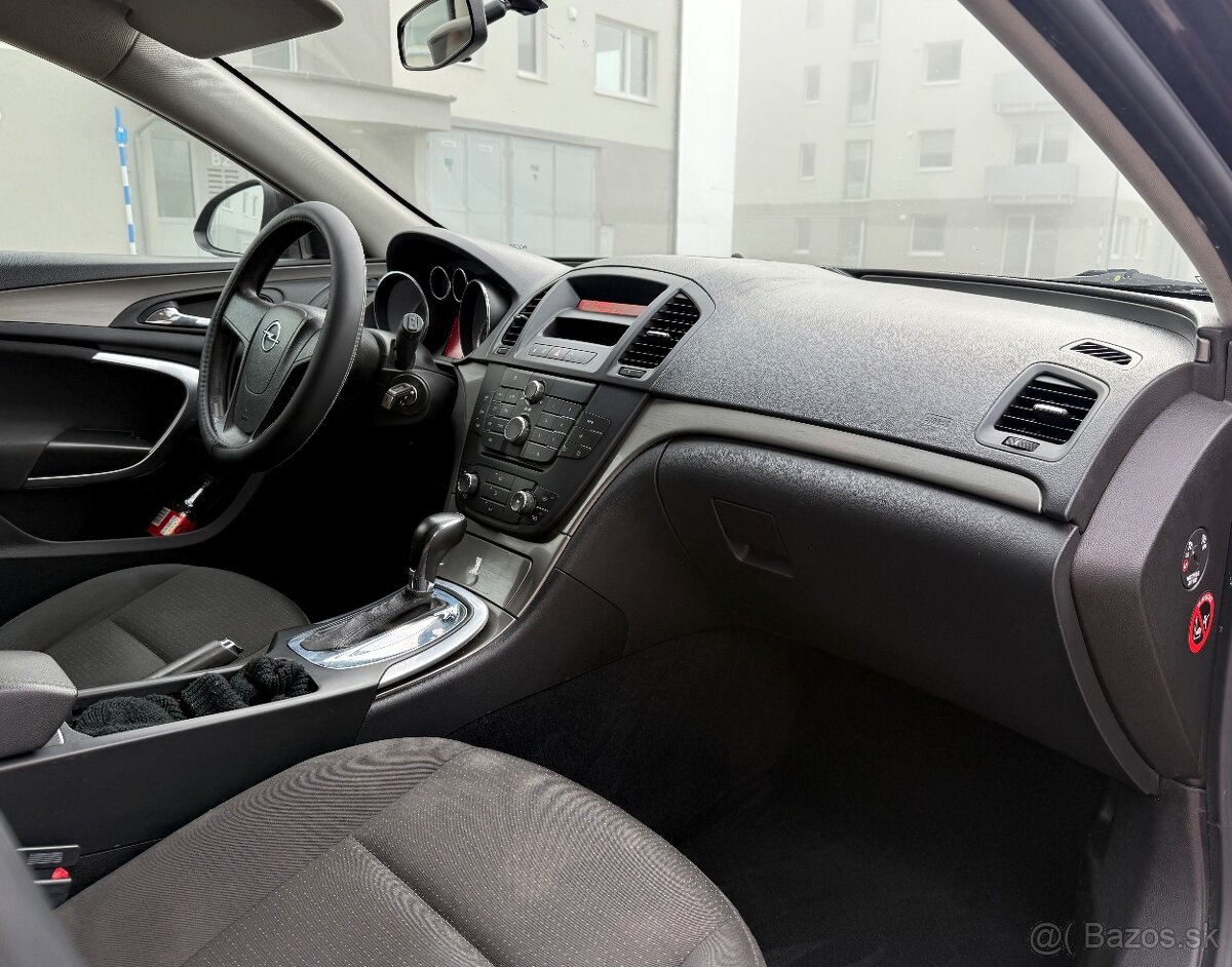 Opel Insignia 2.0 CDTI AUTOMAT 96kW 2012 - 6