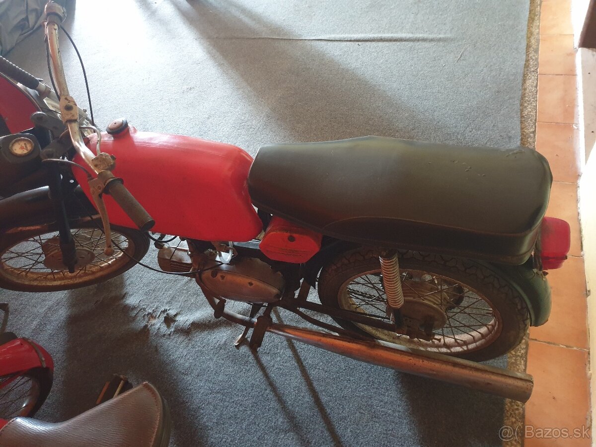 SIMSON ENDURO,MZ ,VELOSOLEX,SIMSON SKÚTER, BABETY 2010,207 - 6