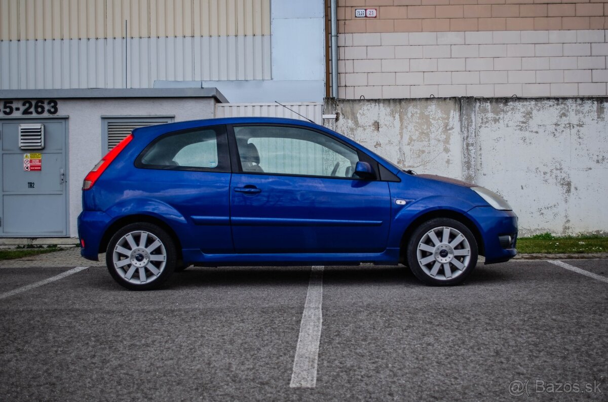 Ford Fiesta 2.0i Duratec ST 150 - 6