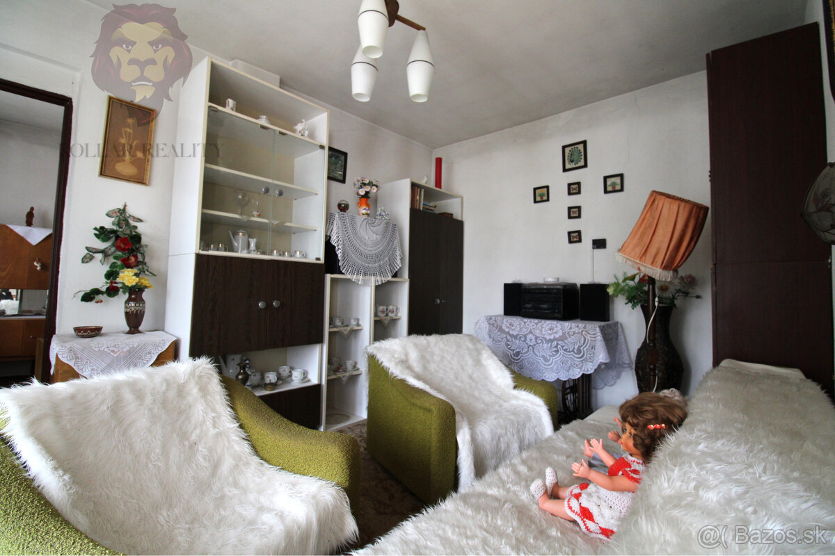 NA PREDAJ - Rodinný dom so záhradou v Sasinkove - 6