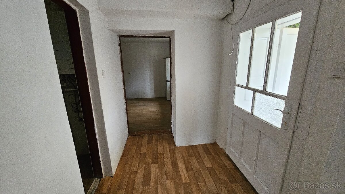 GEMINIBROKER Vám ponúka útulný dvojizbový dom v obci Nyíri - 6