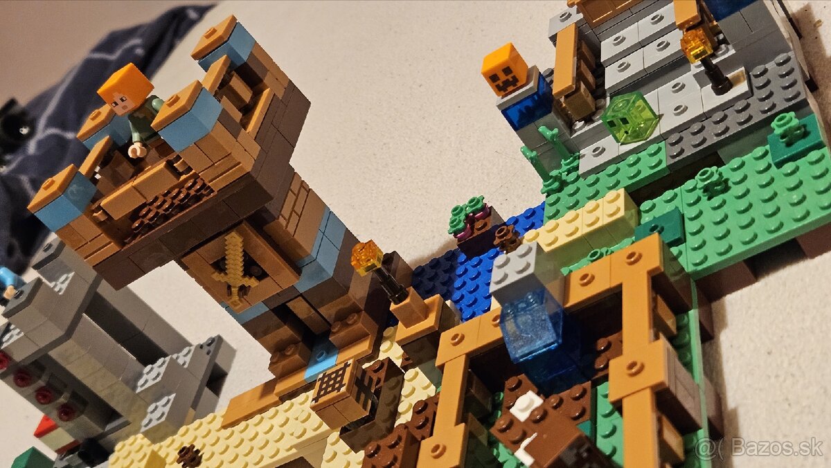 LEGO 21135 MINECRAFT – KREATÍVNA DIELŇA - 6