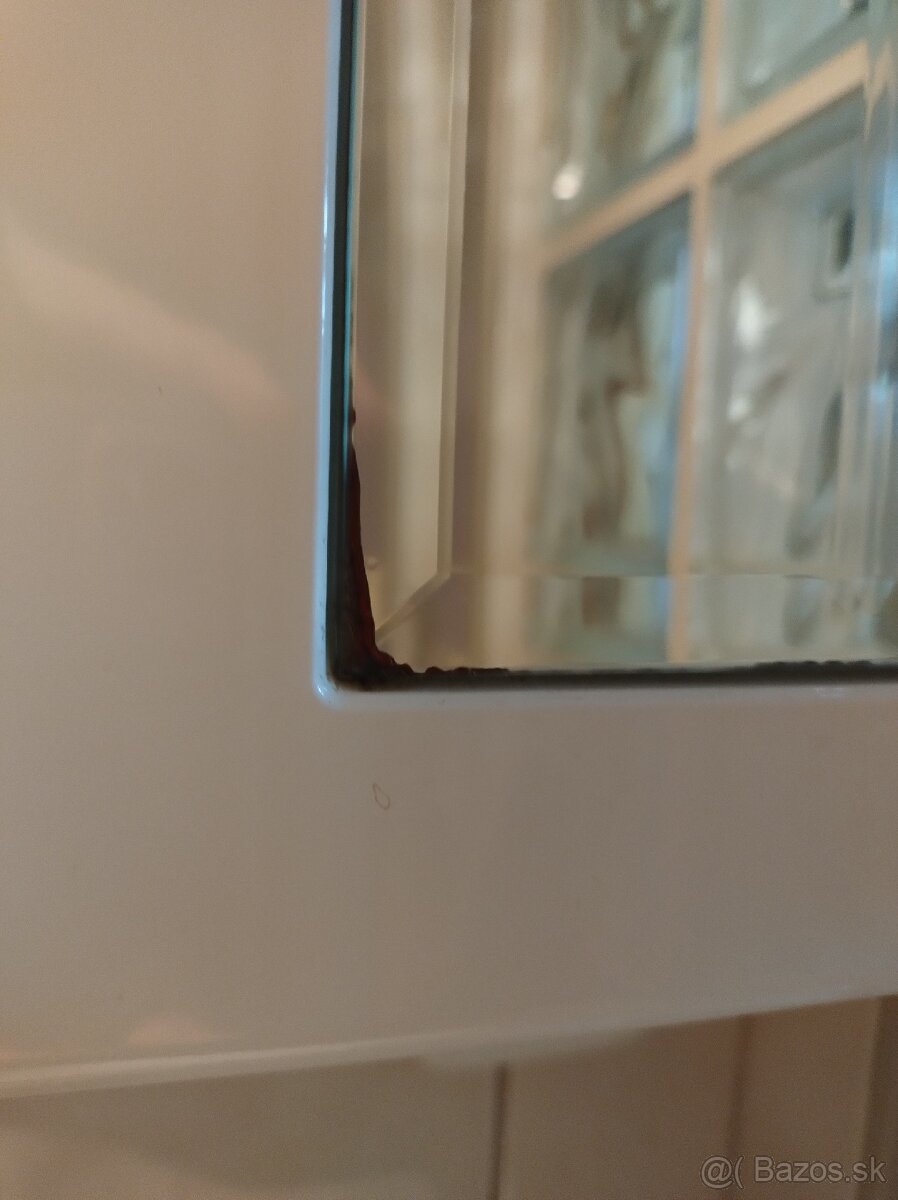 Skrinka do kúpeľne - 6