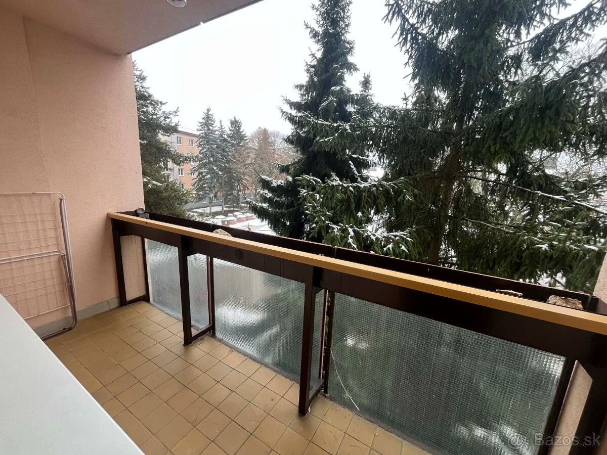 🏙️ GARSÓNKA S LOGGIOU V CENTRE ZVOLENA - 6