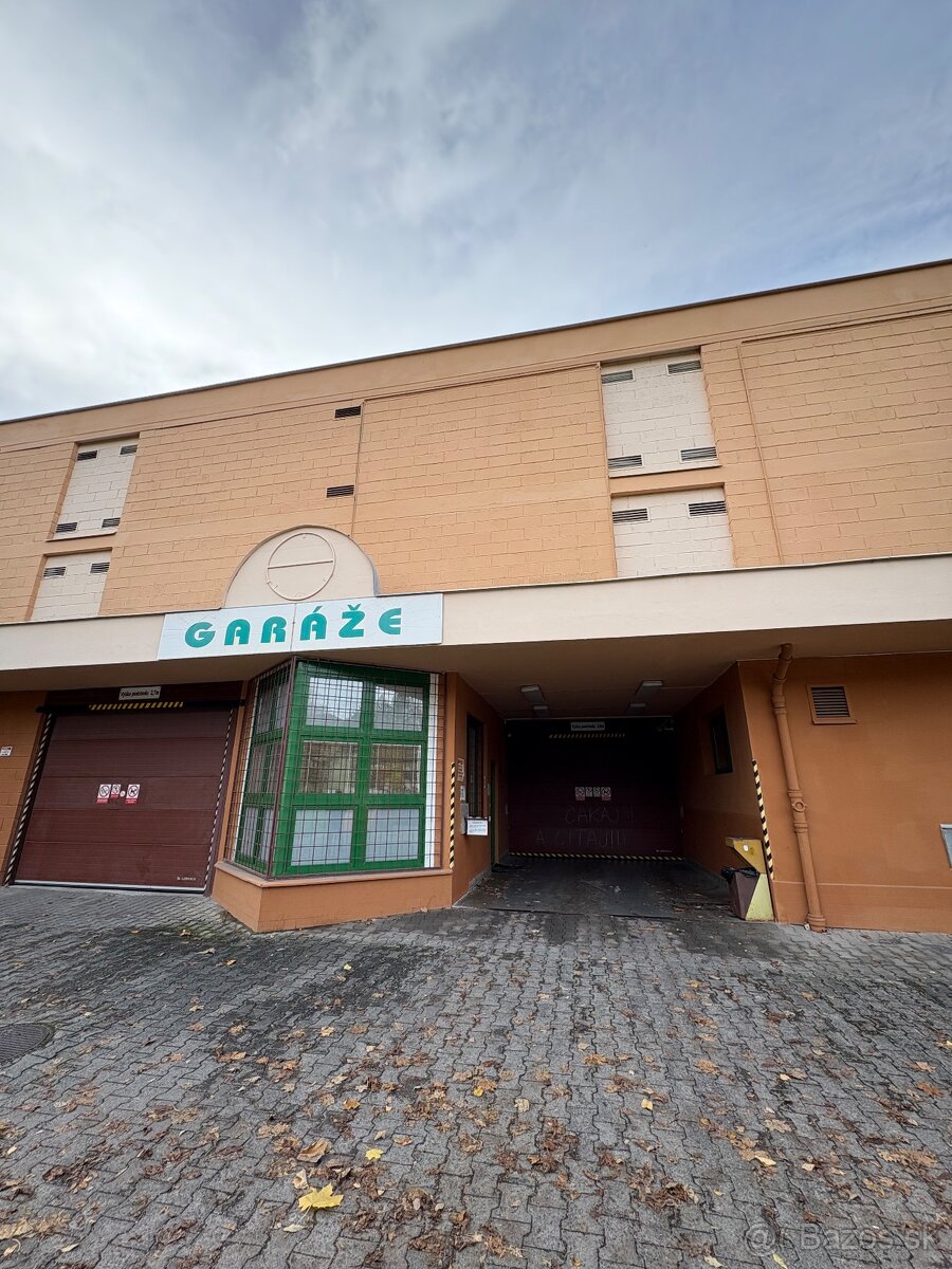 Prenajmem garáž v Martine (SK) - 6