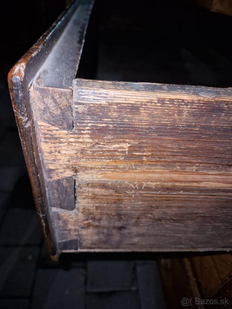 21 - Predám starožitnú komodu v štýle klasicizmu - 6