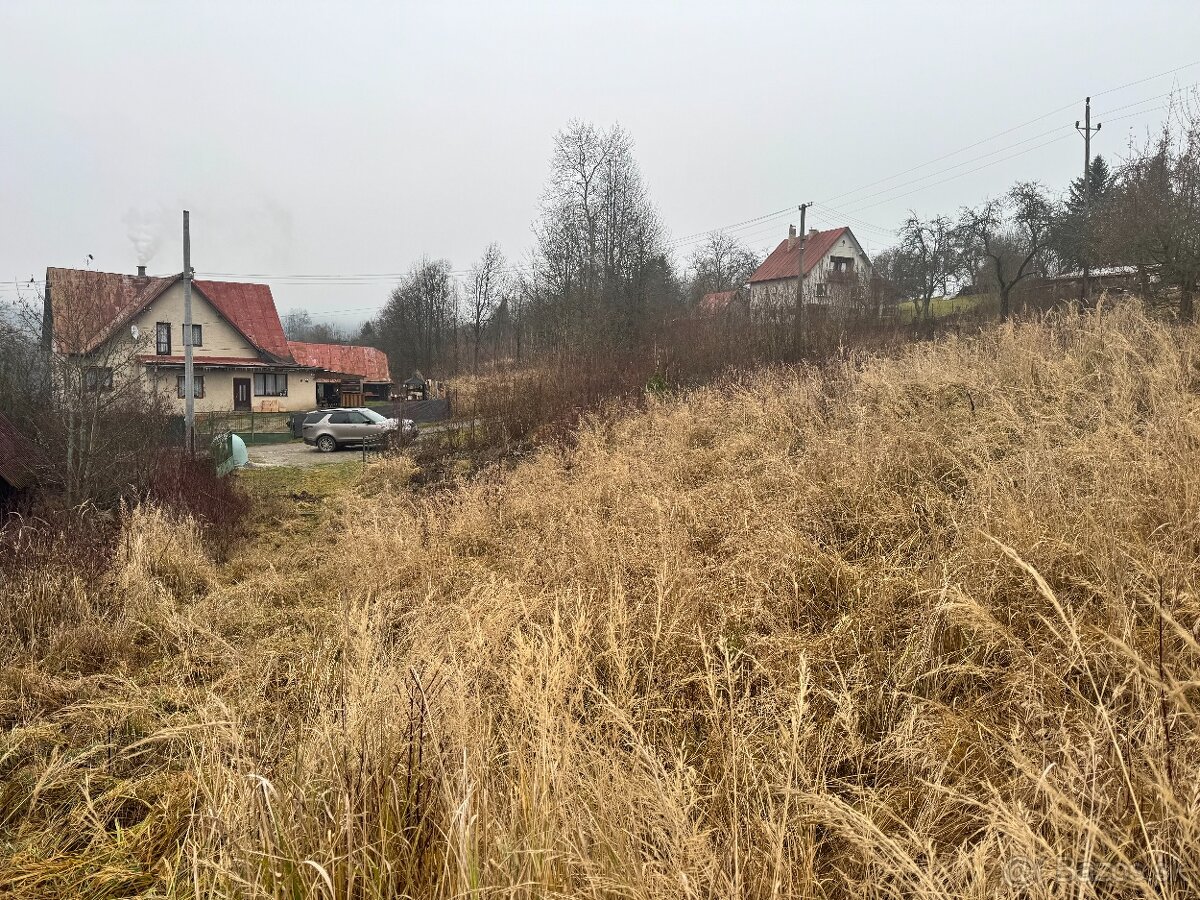 Na predaj STAVEBNÝ POZEMOK s projektom a stavebným povolením - 6