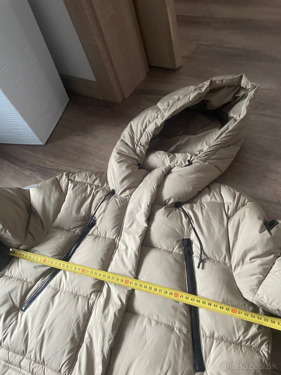 Dámsky kabát vel.M - 6