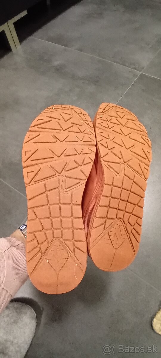 Botasky skechers s poštou - 6