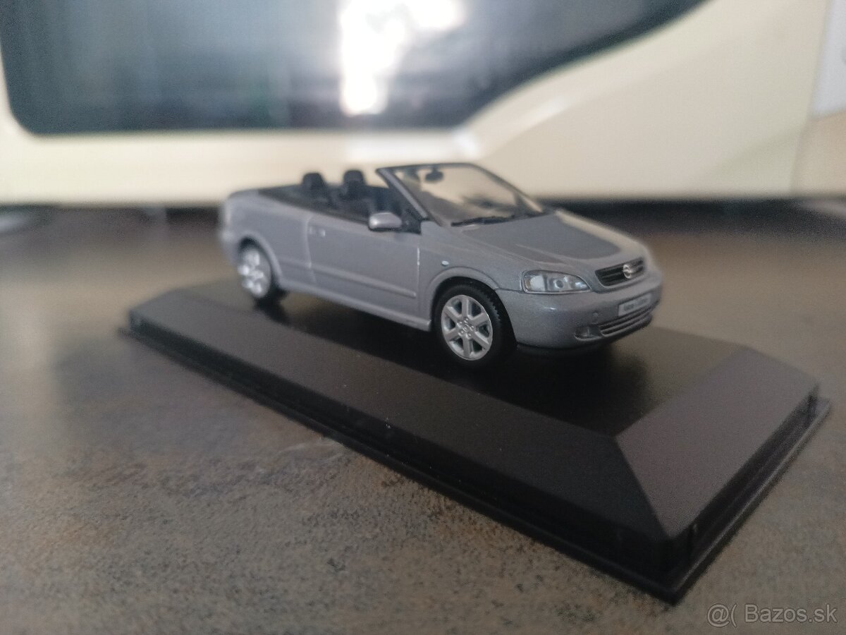 1:43 Opel Astra Cabrio Minichamps - 6