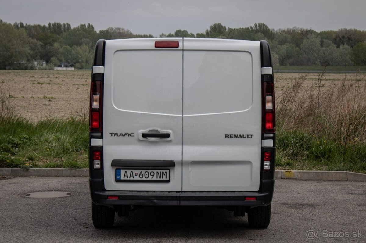 Renault Trafic 1.6 dCi Crew DoubleCab - 6