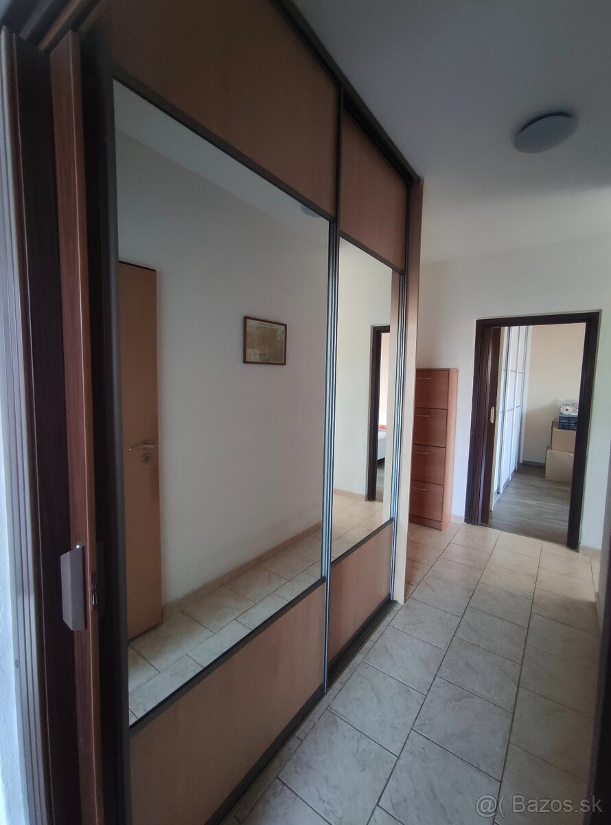 Trojizbovy byt Senica - 6