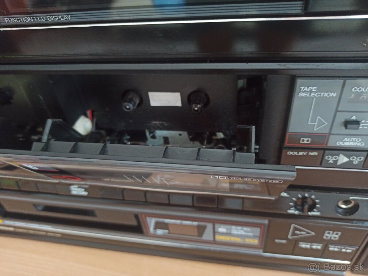 Hi-fi veža Universum - 6