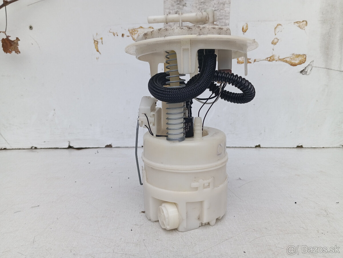 Citroen C2 1.1 - Palivové čerpadlo Pierburg - 6