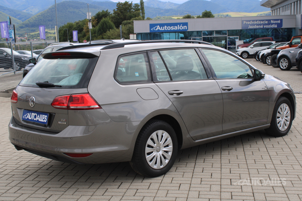 Volkswagen Golf Variant 1,6 TDi 77 kW - 6