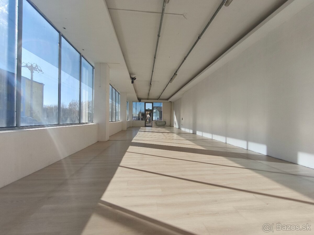 Budova na Filakovekej ceste, pozemok 3294m2 - 6