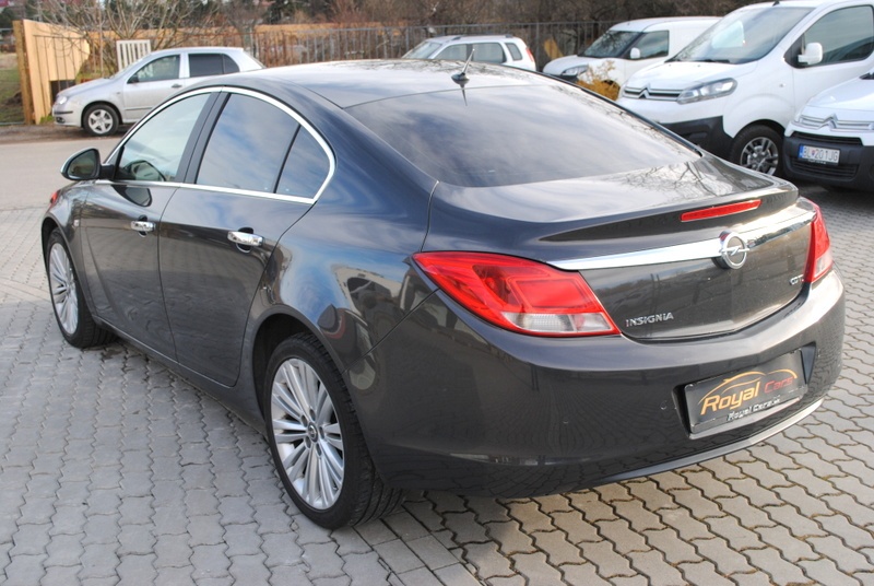 Opel Insignia 2.0 CDTI 130k Sport - 6