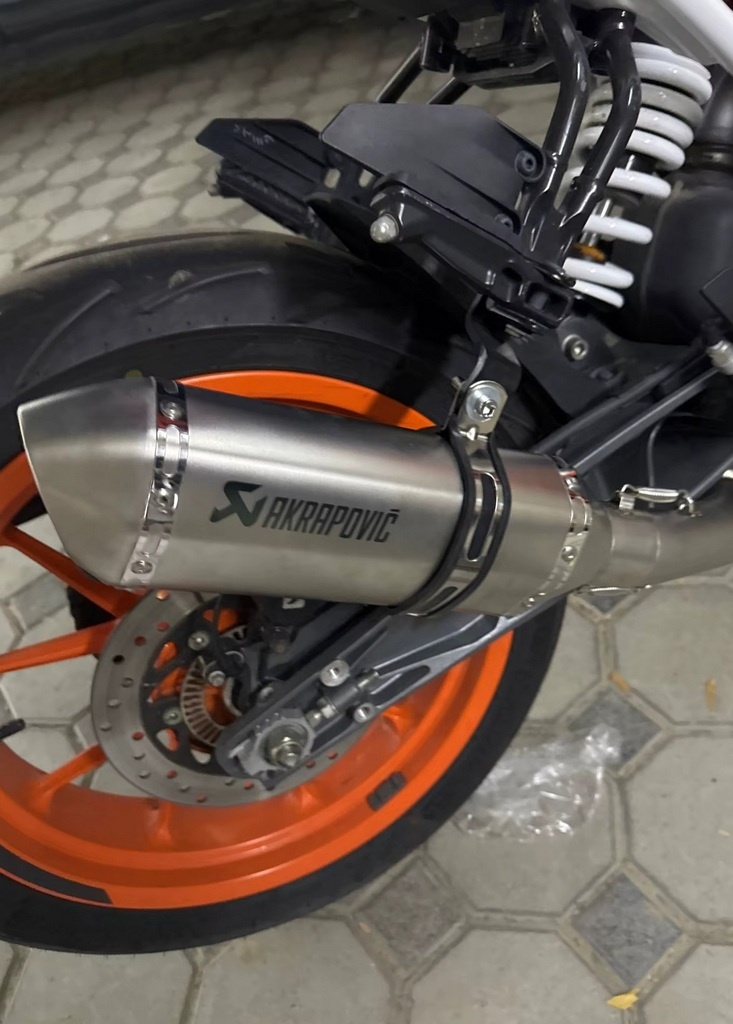 Nový - Ladený športový univerzálny moto výfuk + DB Killer - 6