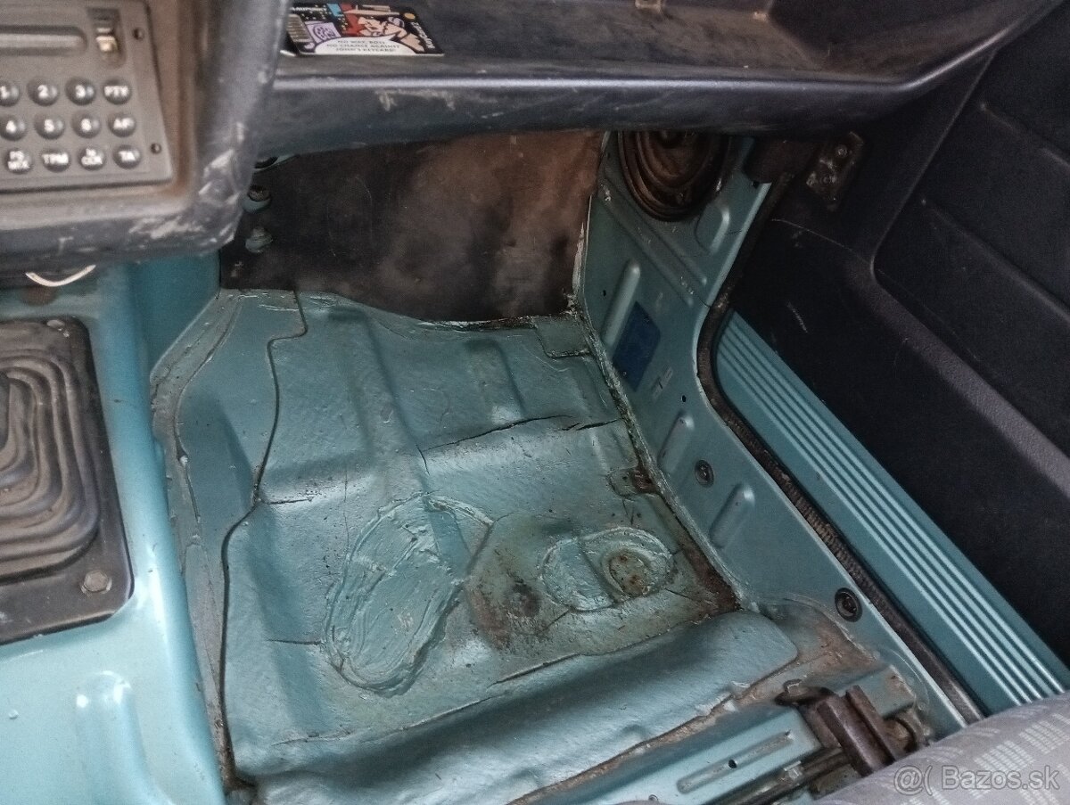 Predám Suzuki Samurai 1,3i - 6