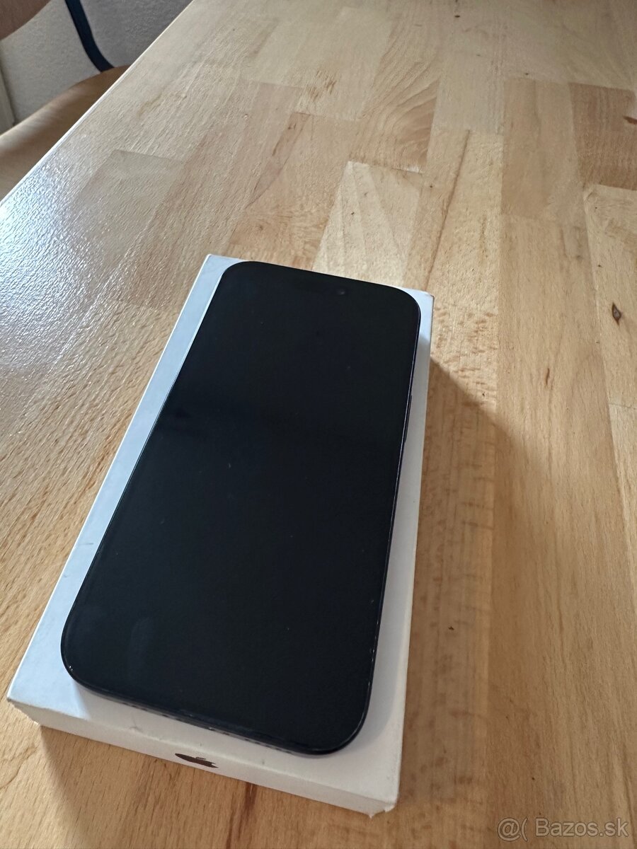 iPhone 15 128GB - 6