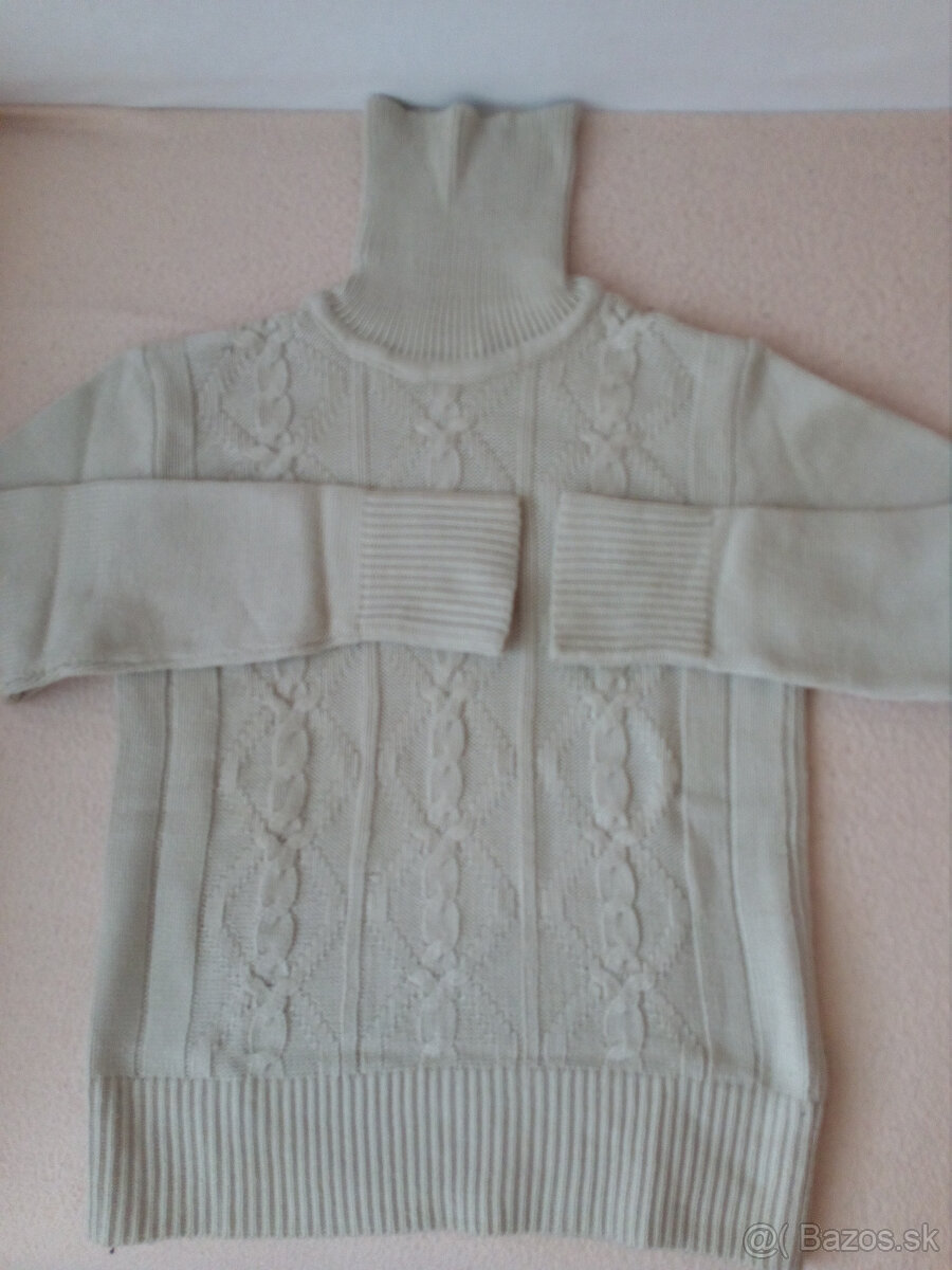 svetre a roláky vlnené-0,50€/ks - 6