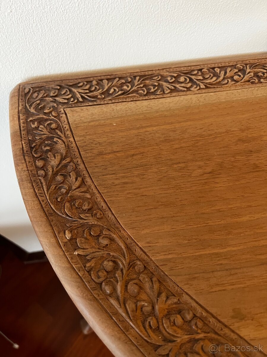 Drevený stolík - ručne vyrezávaný - 6