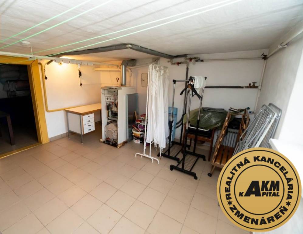 Rodinný dom 979 m2 Turčianske Teplice na predaj - 6