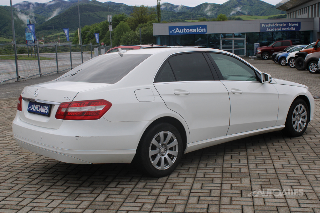 Mercedes-Benz E 220 2,2 CDi 100 kW - 6