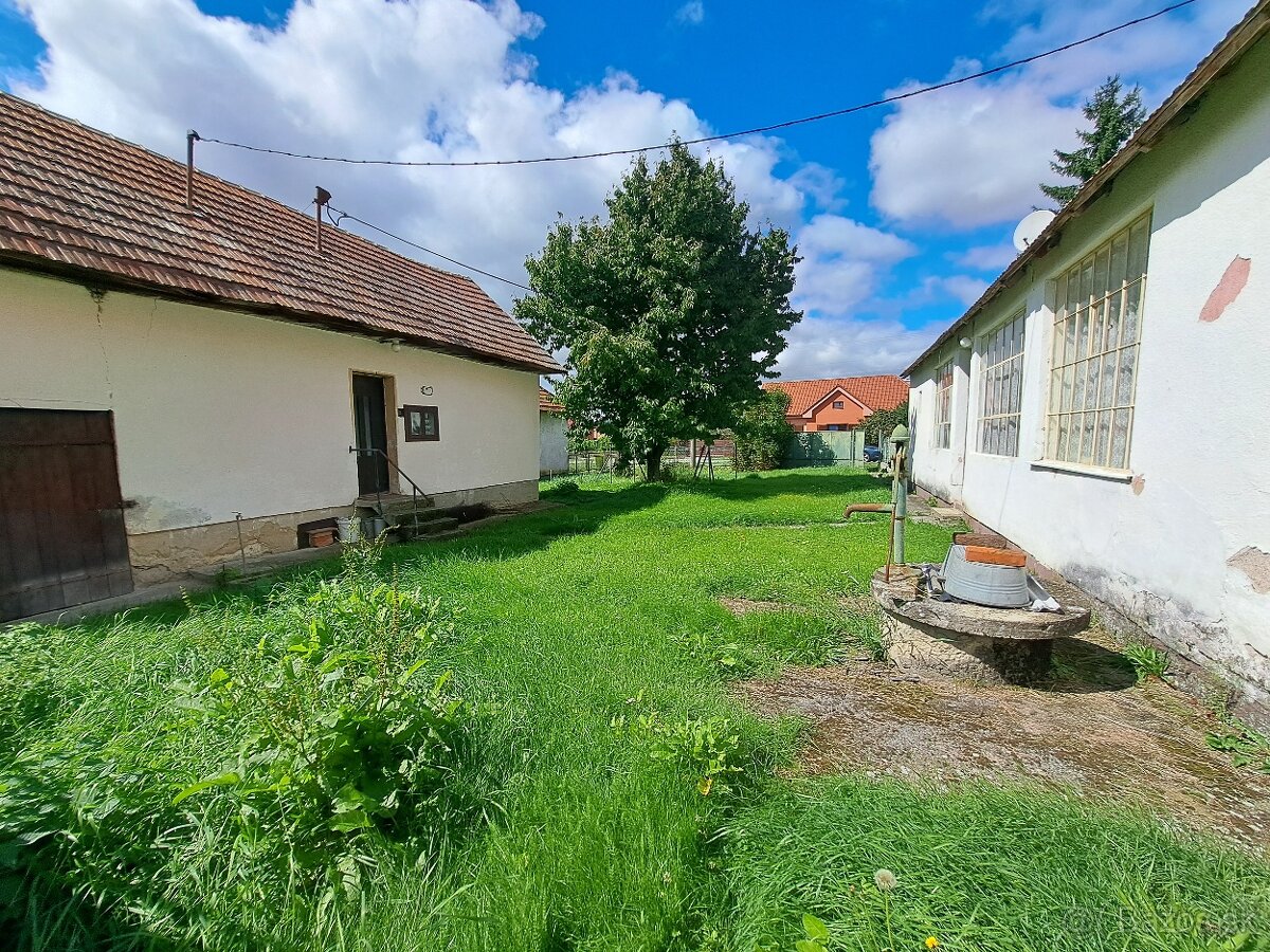 Na predaj 2 vidiecke chalupy len 13km od Nitry - 6
