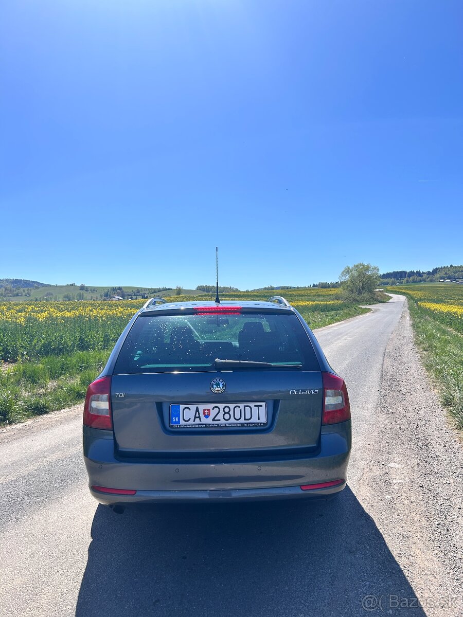 Skoda Octavia 1.6 TDi 77kw DSG - 6